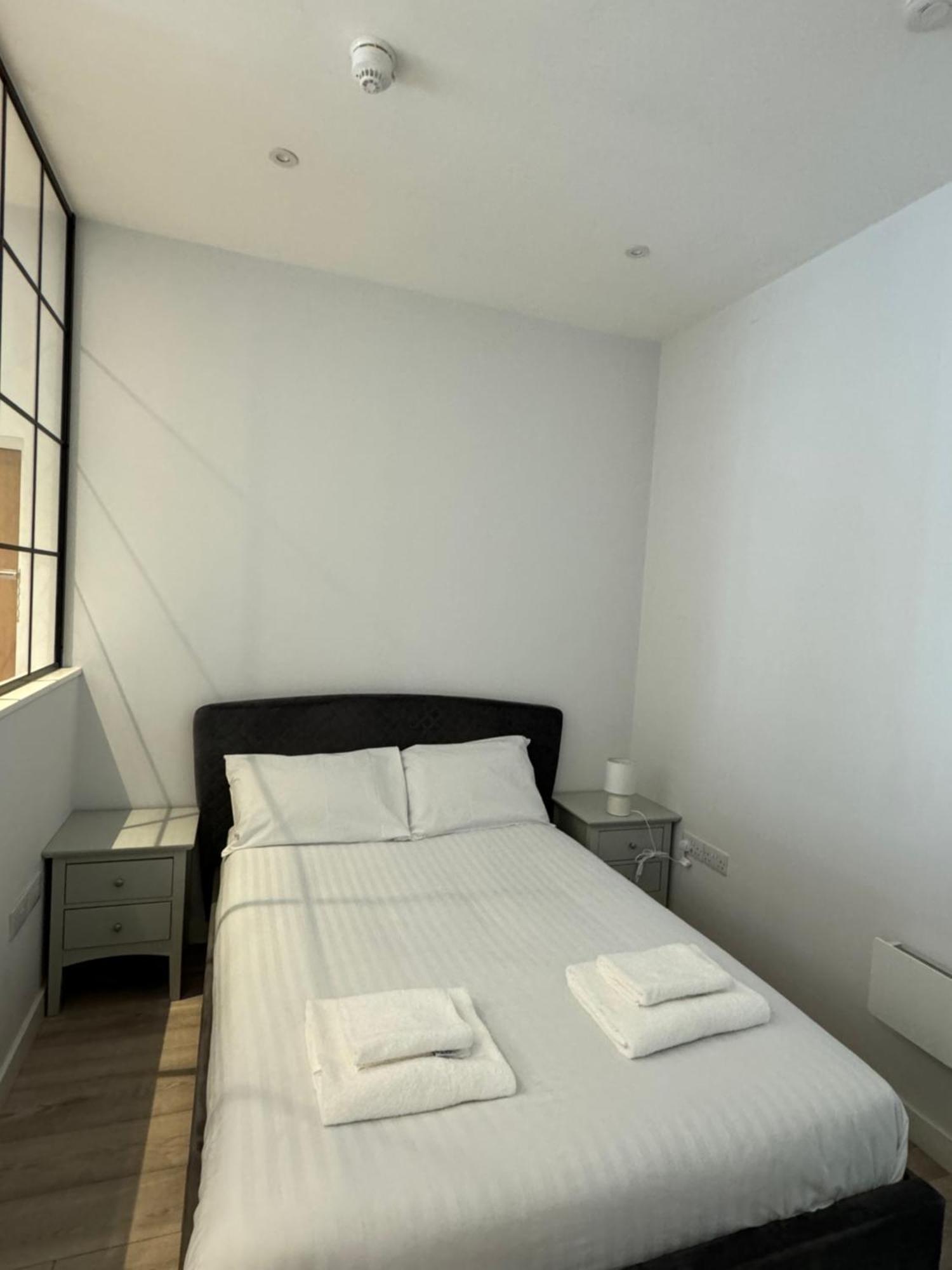 Armyn House Apartments, Your Coastal Escape In Falmouth Exterior foto